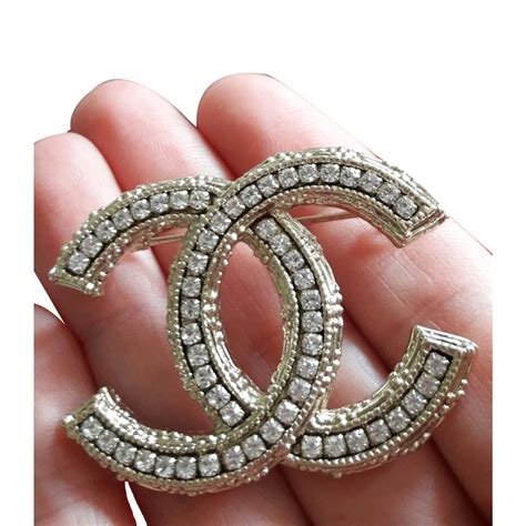 Chanel brooch jewelry